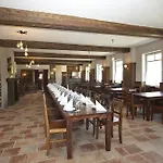 بيت ضيافة Koczor Winery & 4*