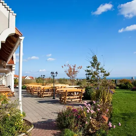Koczor Winery & 3*