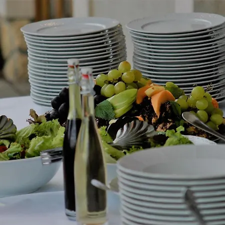 Koczor Winery & ゲストハウス 4*